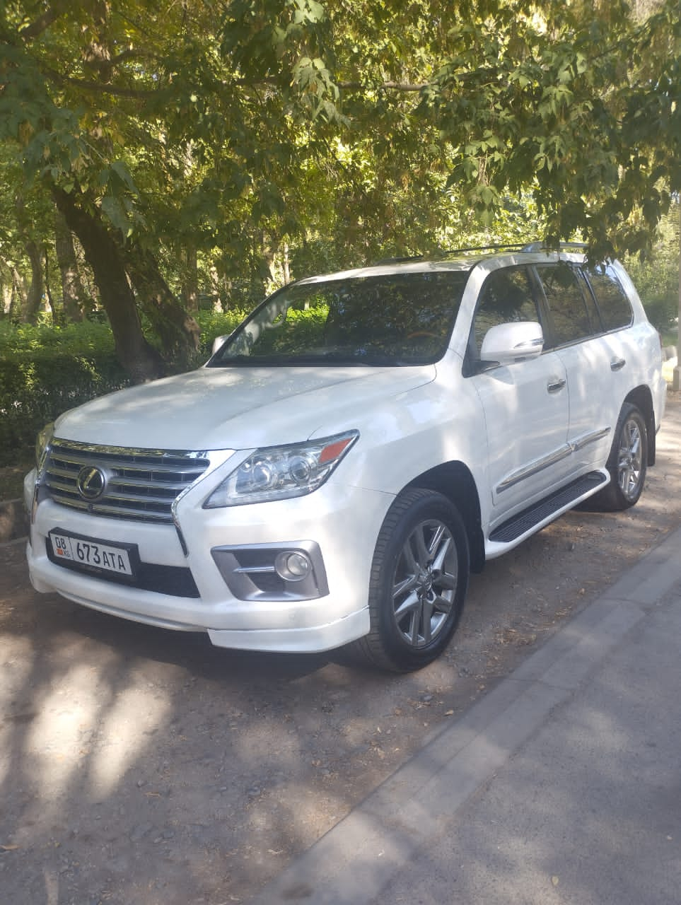 Аренда BMW X7 40d xDrive в Бишкеке